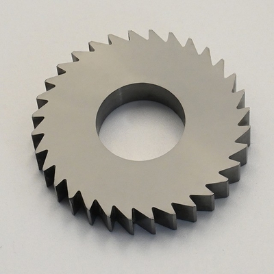Lamelle de scie circulaire cimentée au carbure de tungstène Lamelle ronde pour machines de découpe de métaux Support personnalisation basée sur le dessin