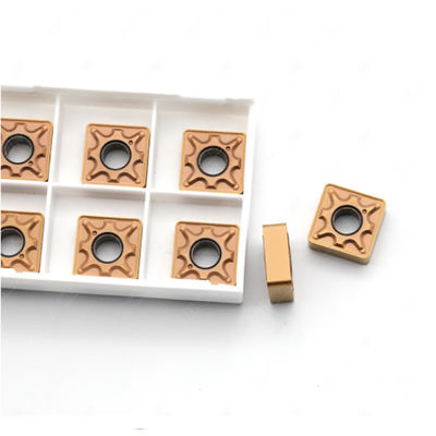 Insertions de finition en acier cimentées de l'outil de coupe de carbure de machine de tour de commande numérique par ordinateur SNMG120404