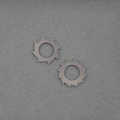 Lamelle de scie circulaire cimentée au carbure de tungstène Lamelle ronde pour machines de découpe de métaux Support personnalisation basée sur le dessin