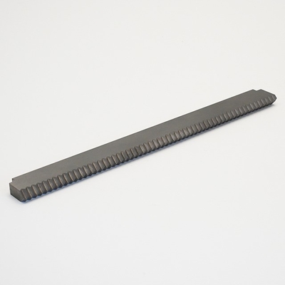 Lame de couteau dentelée pour machines d'emballage personnalisée diverses outils de coupe industriels en carbure de tungstène fritté non standard