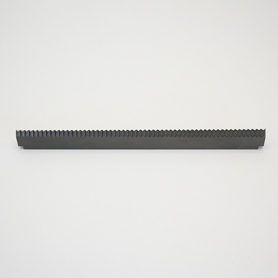 Lame de couteau dentelée pour machines d'emballage personnalisée diverses outils de coupe industriels en carbure de tungstène fritté non standard