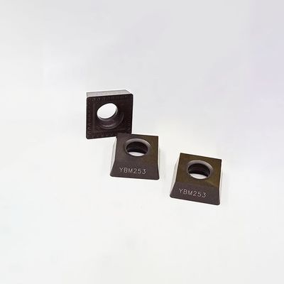 SPMT Modèle CNC Insert avec un angle de 11° et une tolérance de ±0,08-±0,18 pour le tournage de précision